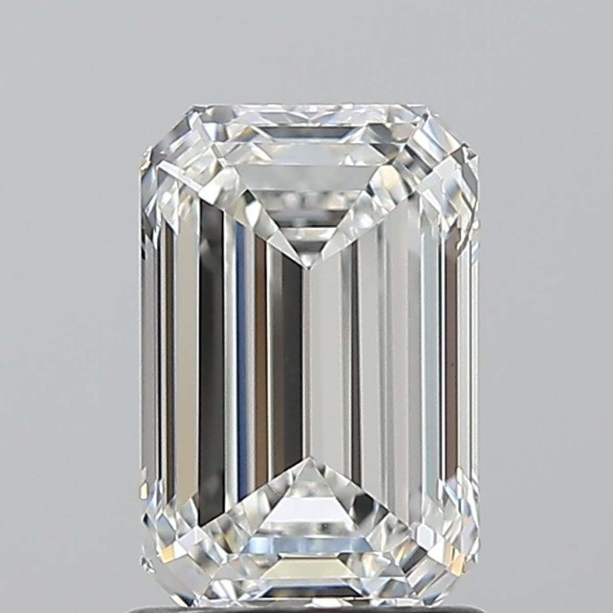 Certified Diamond GIA Carats 1.5 Color G Clarity VVS1 - EX VG Fluorescence NON Brown No Green No Milky No EyeClean 100% Certified Diamond GIA Carats 1.5 Color G Clarity VVS1 - EX VG Fluorescence NON Brown No Green No Milky No EyeClean 100%