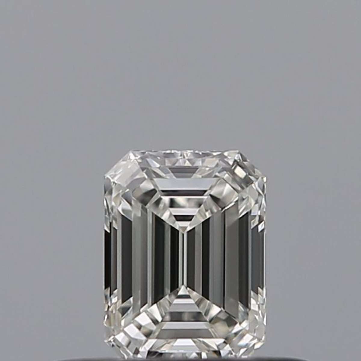 Diamante Certificato GIA Carati 0.31 Colore G Purezza IF  -  EX  VG Fluorescenza NON Brown No Milky No EyeClean 100%