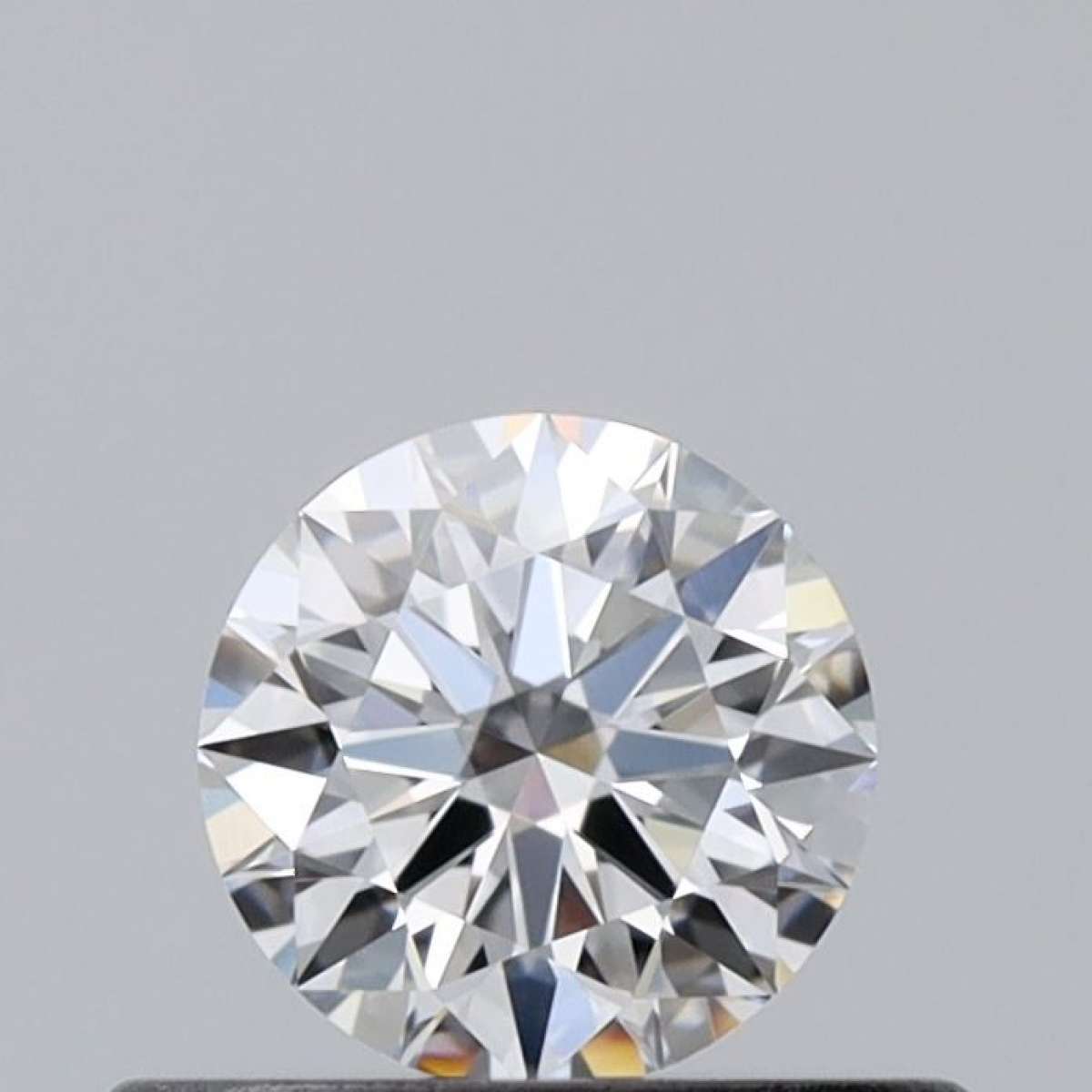 Certified Diamond GIA Carats 0.31 Color E Clarity IF EX EX EX Fluorescence NON Brown No Green No Milky No EyeClean 100% Certified Diamond GIA Carats 0.31 Color E Clarity IF EX EX EX Fluorescence NON Brown No Green No Milky No EyeClean 100%
