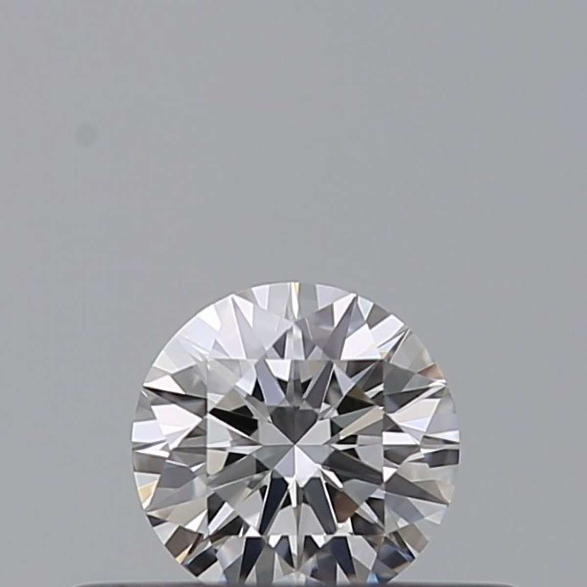 Certified Diamond GIA Carats 0.24 Color E Clarity VVS1 EX EX EX Fluorescence NON Brown No Green No Milky No EyeClean 100% Certified Diamond GIA Carats 0.24 Color E Clarity VVS1 EX EX EX Fluorescence NON Brown No Green No Milky No EyeClean 100%