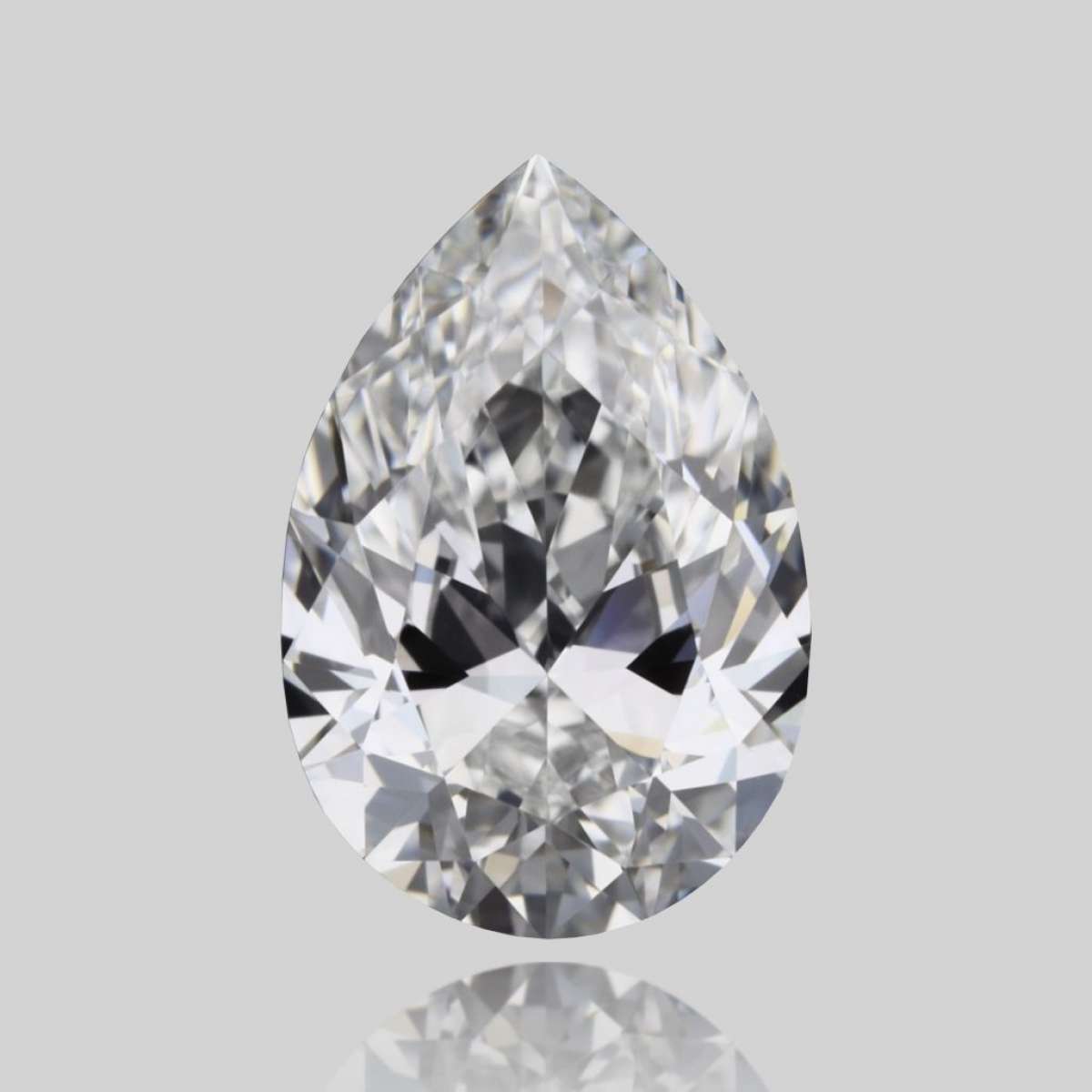 Certified Diamond GIA Carats 0.5 Color E Clarity VVS1  -  EX  VG Fluorescence FNT Brown No Green No Milky No EyeClean 100%
