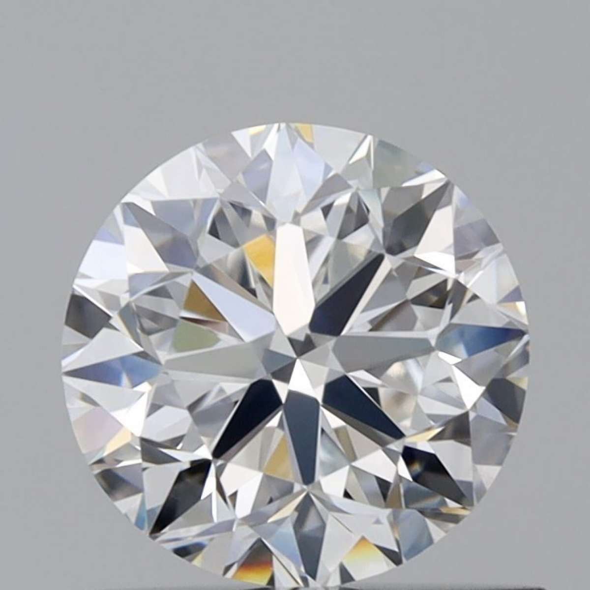 Certified Diamond GIA Carats 0.8 Color E Clarity VVS1 VG EX VG Fluorescence NON Brown No Green No Milky No EyeClean 100% Certified Diamond GIA Carats 0.8 Color E Clarity VVS1 VG EX VG Fluorescence NON Brown No Green No Milky No EyeClean 100%