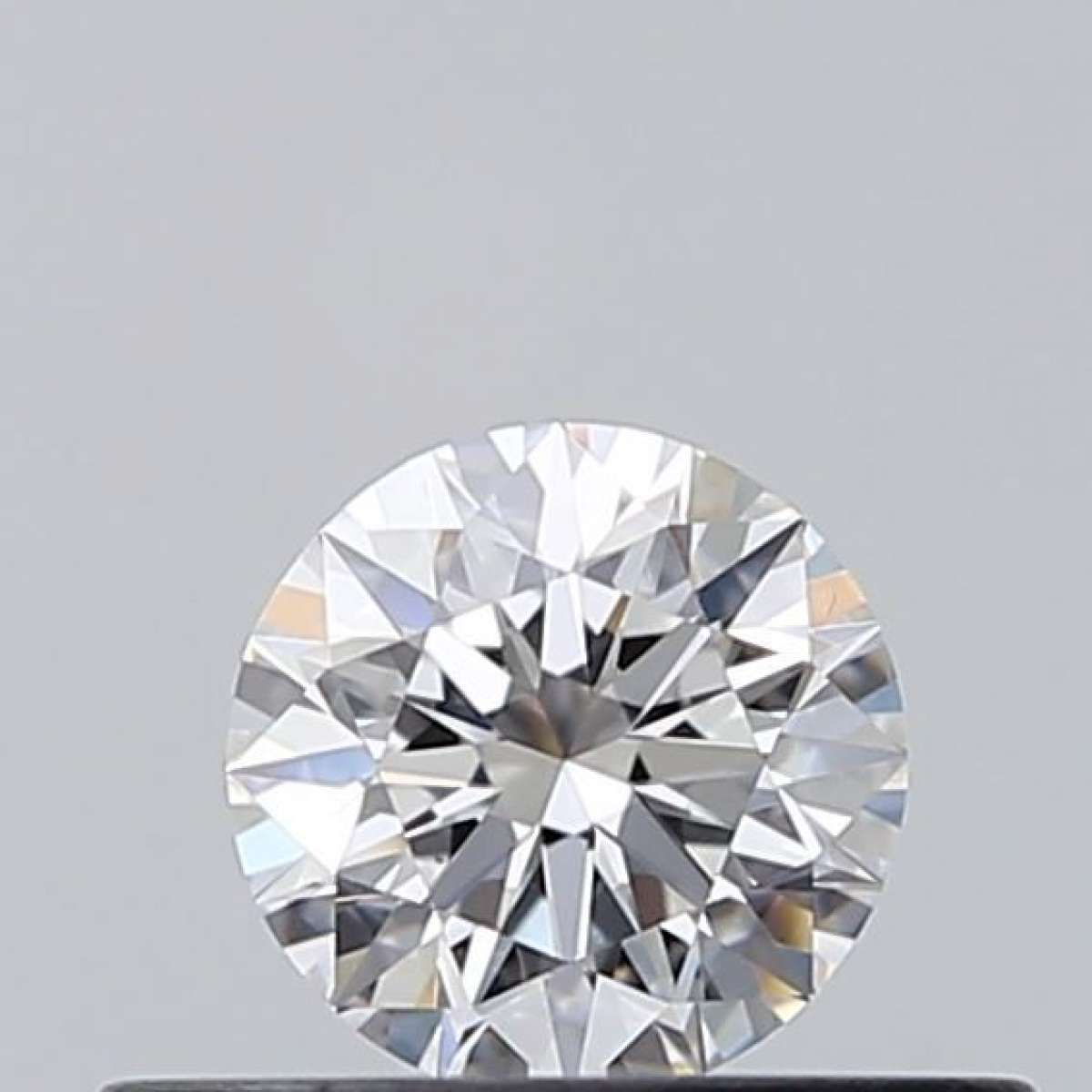Certified Diamond GIA Carats 0.31 Color D Clarity VS1 EX VG EX Fluorescence NON Brown No Green No Milky No EyeClean 100% Certified Diamond GIA Carats 0.31 Color D Clarity VS1 EX VG EX Fluorescence NON Brown No Green No Milky No EyeClean 100%