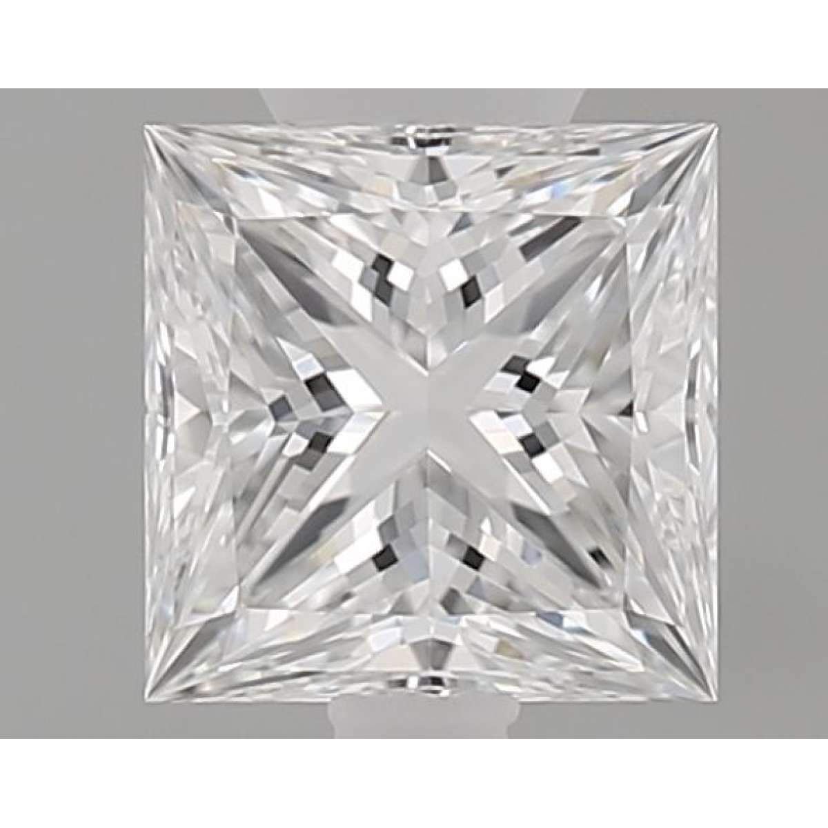 Diamante Certificato GIA Carati 0.6 Colore E Purezza IF  -  EX  VG Fluorescenza NON Brown No Green No Milky No EyeClean 100%
