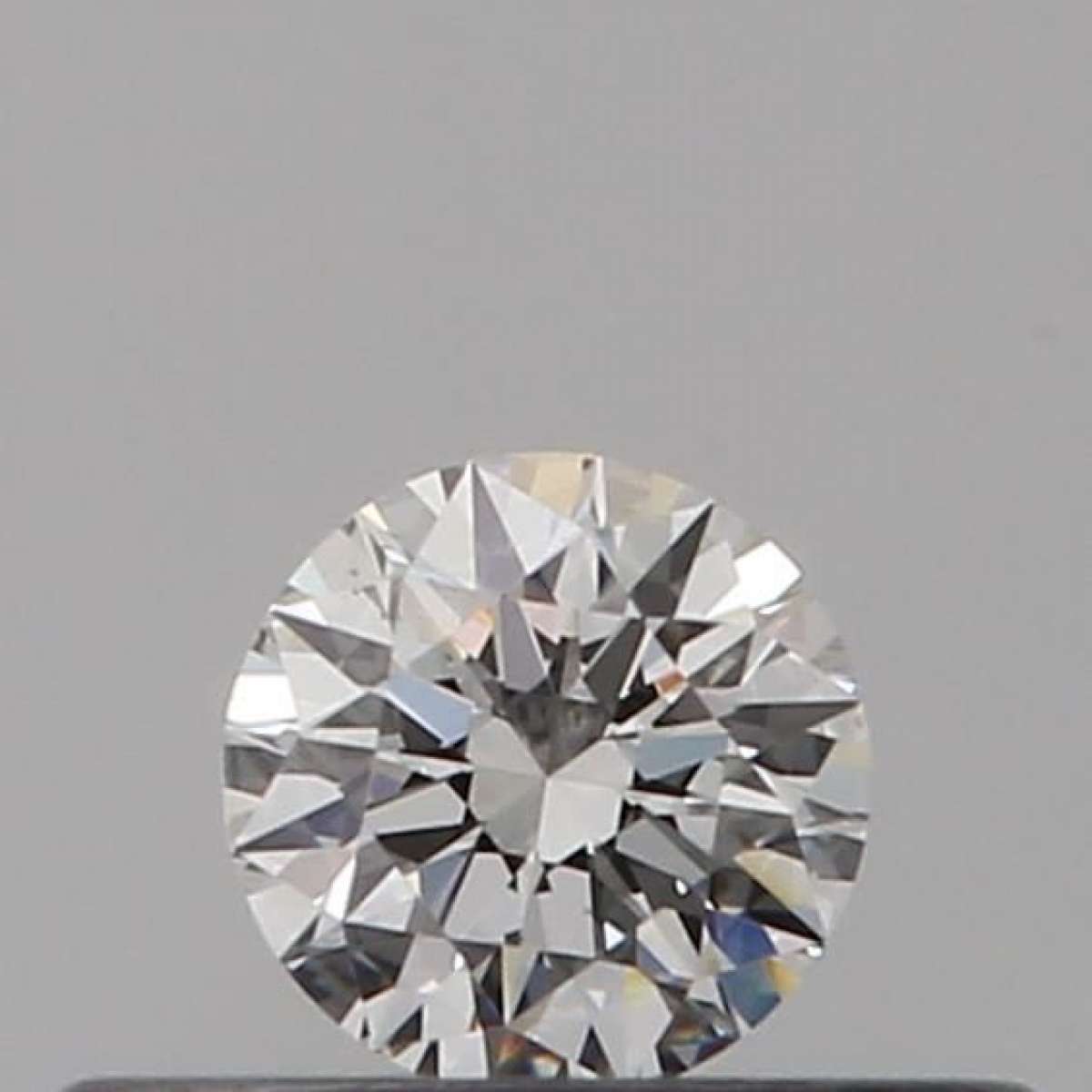 Certified Diamond GIA Carats 0.18 Color E Clarity VS2  EX  EX  EX Fluorescence FNT Brown No Green No Milky No EyeClean 100%