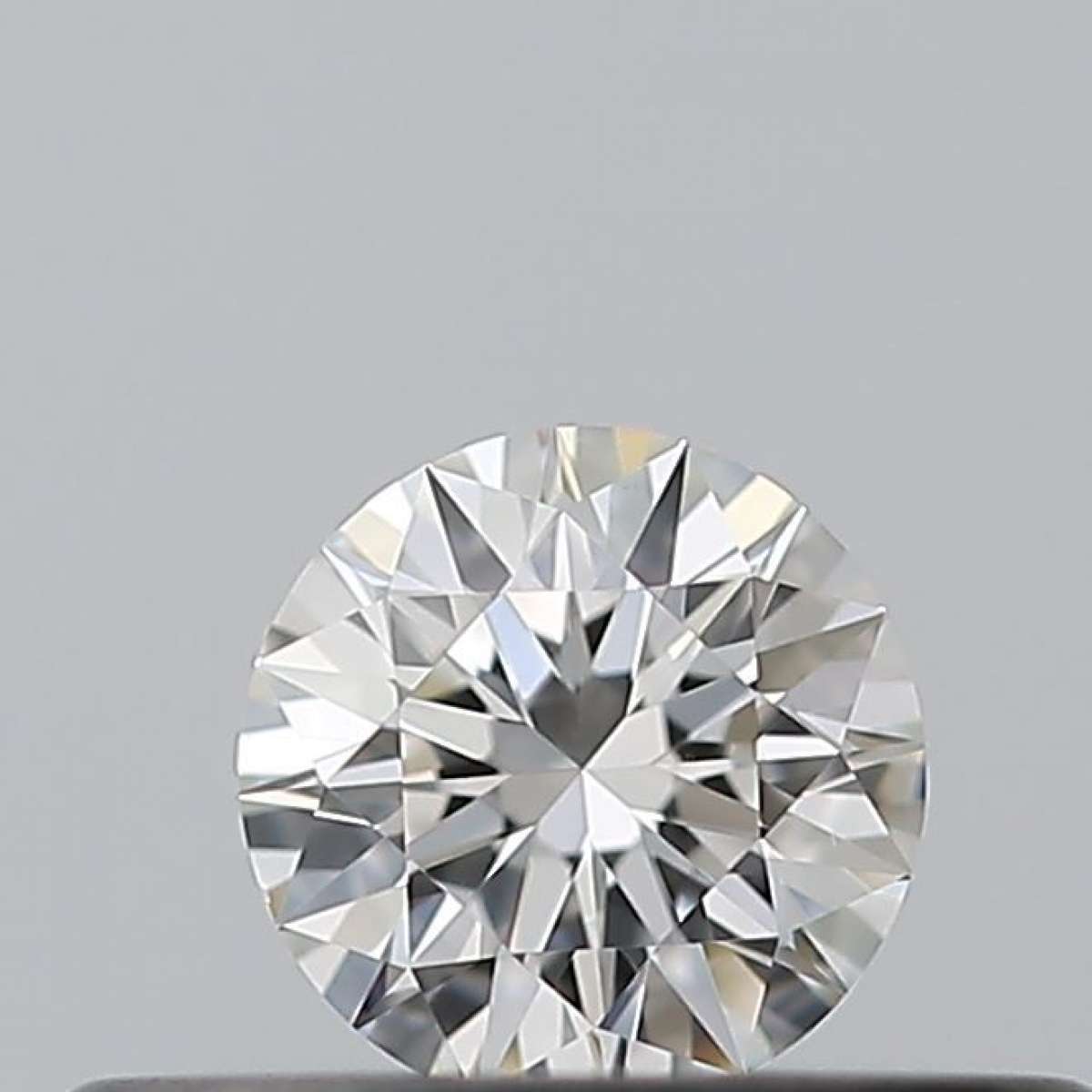 Certified Diamond GIA Carats 0.18 Color G Clarity VS1  EX  EX  EX Fluorescence NON Brown No Milky No EyeClean 100%