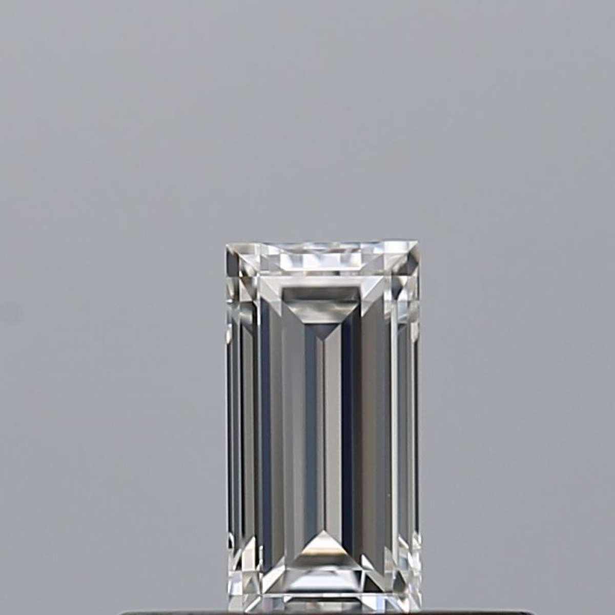 Certified Diamond GIA Carats 0.23 Color F Clarity VVS2  -  EX  EX Fluorescence NON Brown No Milky No EyeClean 100%