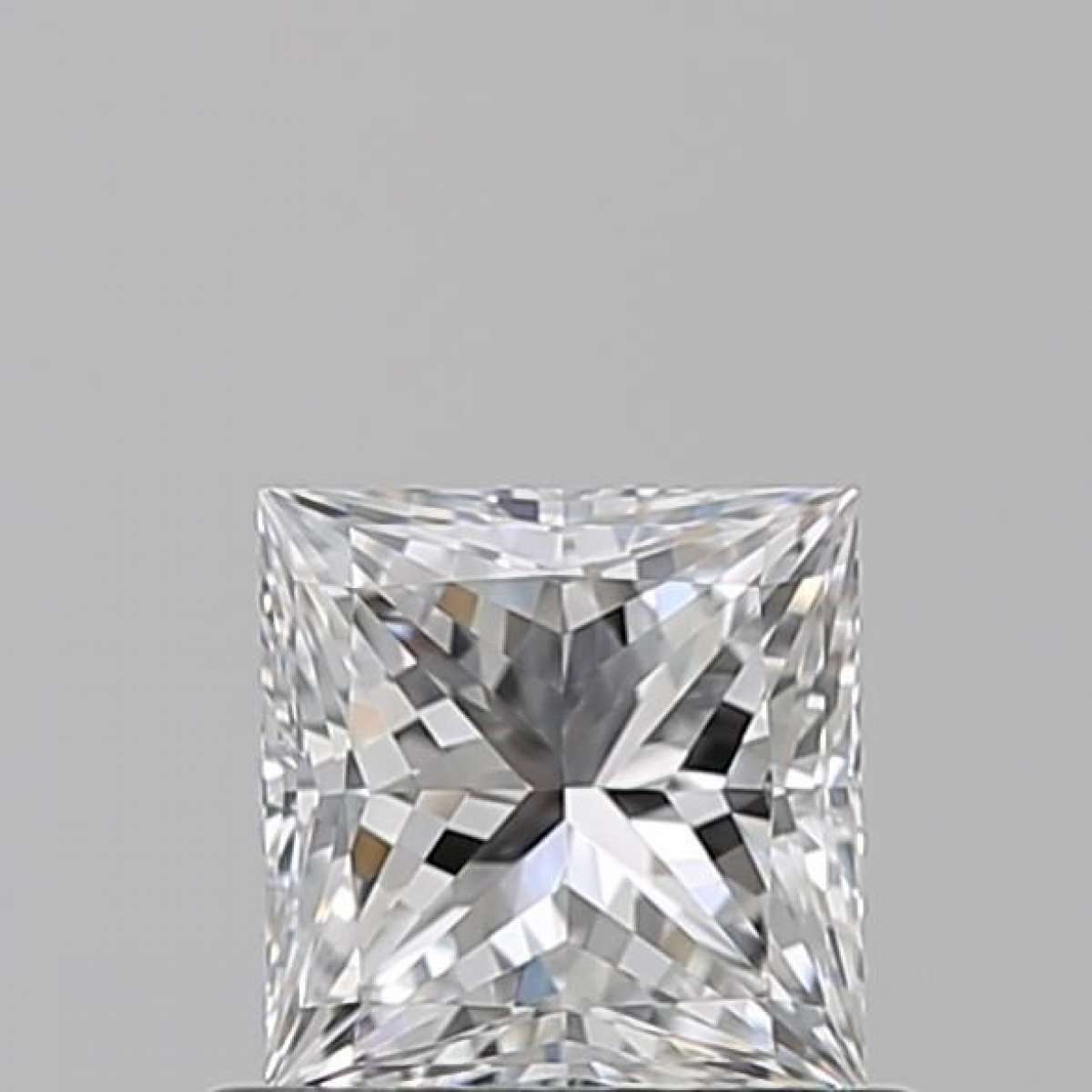 Certified Diamond GIA Carats 0.7 Color D Clarity VS1  -  VG  VG Fluorescence FNT Brown No Green No Milky No EyeClean 100%