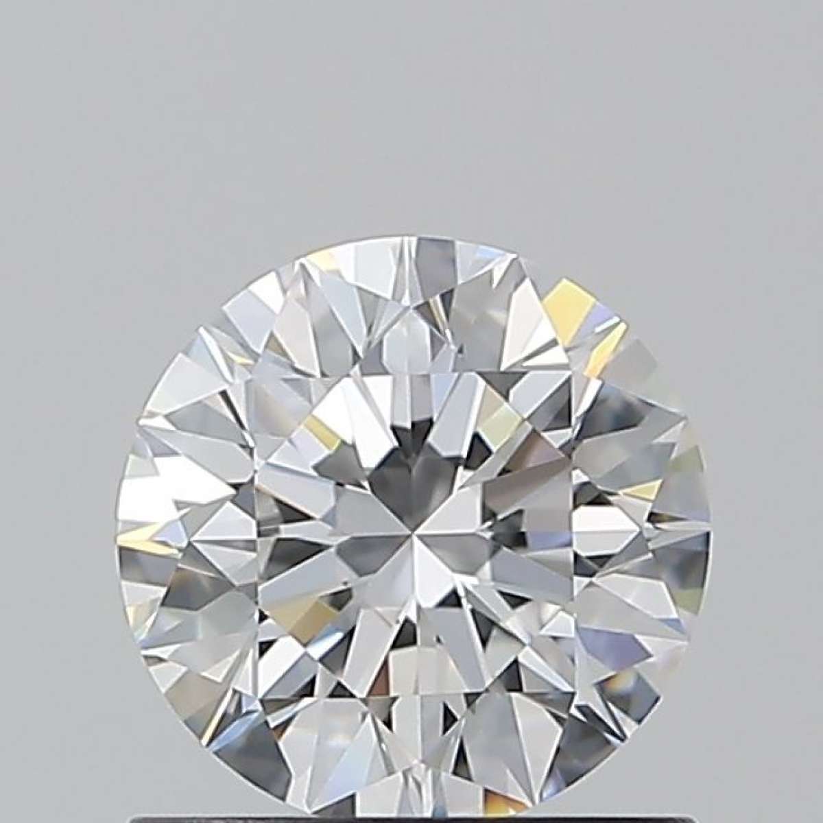 Diamante Certificato HRD Carati 0.9 Colore D Purezza VVS1  EX  EX  EX Fluorescenza NON Brown No Green No Milky No EyeClean 100%