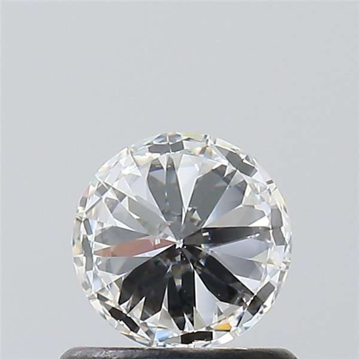 Certified Diamond GIA Carats 0.62 Color F Clarity VVS2 EX EX EX Fluorescence NON Brown No Green No Milky No EyeClean 100% Certified Diamond GIA Carats 0.62 Color F Clarity VVS2 EX EX EX Fluorescence NON Brown No Green No Milky No EyeClean 100%