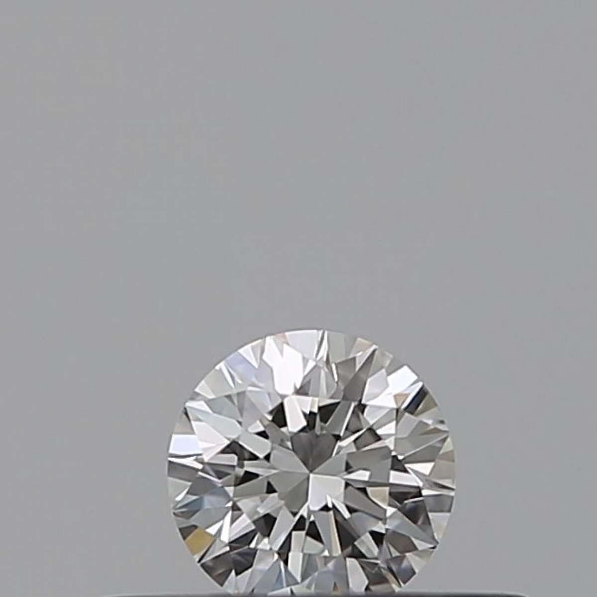 Certified Diamond GIA Carats 0.18 Color H Clarity VVS1 EX EX EX Fluorescence NON Brown No Milky No EyeClean 100% Certified Diamond GIA Carats 0.18 Color H Clarity VVS1 EX EX EX Fluorescence NON Brown No Milky No EyeClean 100%