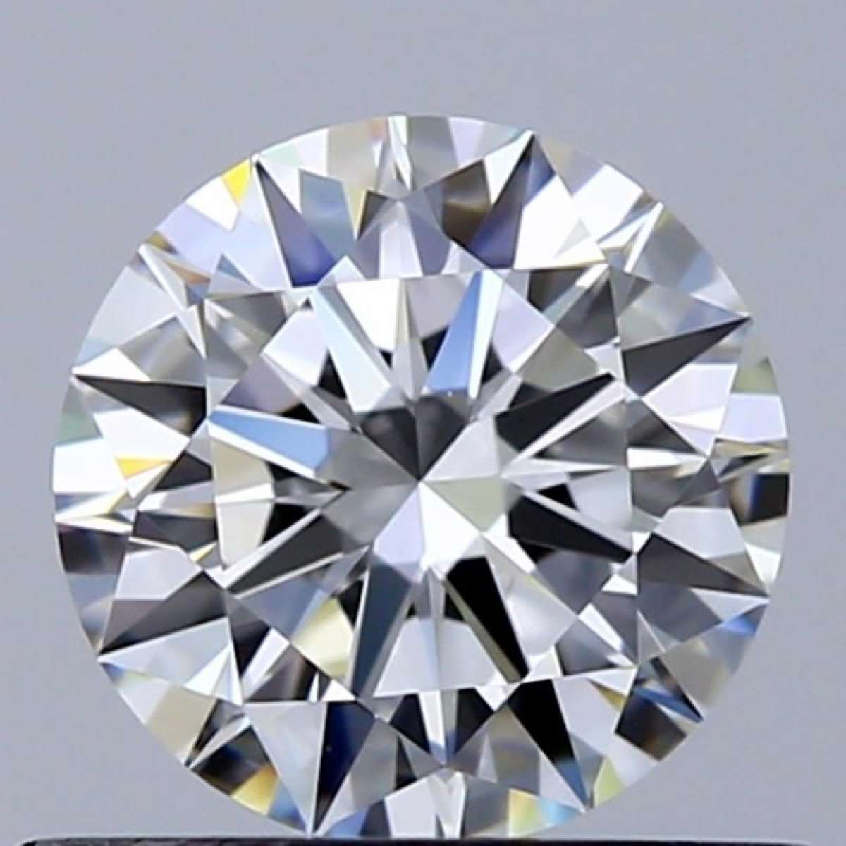 Certified Diamond GIA Carats 0.57 Color G Clarity VVS2 EX EX EX Fluorescence NON Brown No Green No Milky No EyeClean 100% Certified Diamond GIA Carats 0.57 Color G Clarity VVS2 EX EX EX Fluorescence NON Brown No Green No Milky No EyeClean 100%