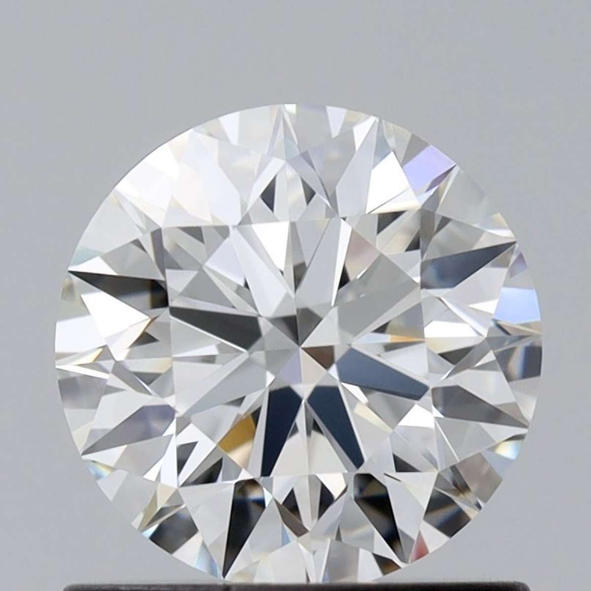 Certified Diamond GIA Carats 0.91 Color G Clarity VVS1 EX EX EX Fluorescence NON Brown No Green No Milky No EyeClean 100% Certified Diamond GIA Carats 0.91 Color G Clarity VVS1 EX EX EX Fluorescence NON Brown No Green No Milky No EyeClean 100%