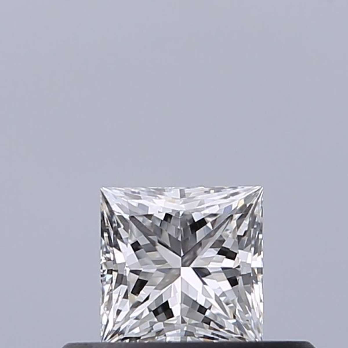 Certified Diamond GIA Carats 0.32 Color F Clarity VVS1 - EX VG Fluorescence NON Brown No Milky No EyeClean 100% Certified Diamond GIA Carats 0.32 Color F Clarity VVS1 - EX VG Fluorescence NON Brown No Milky No EyeClean 100%