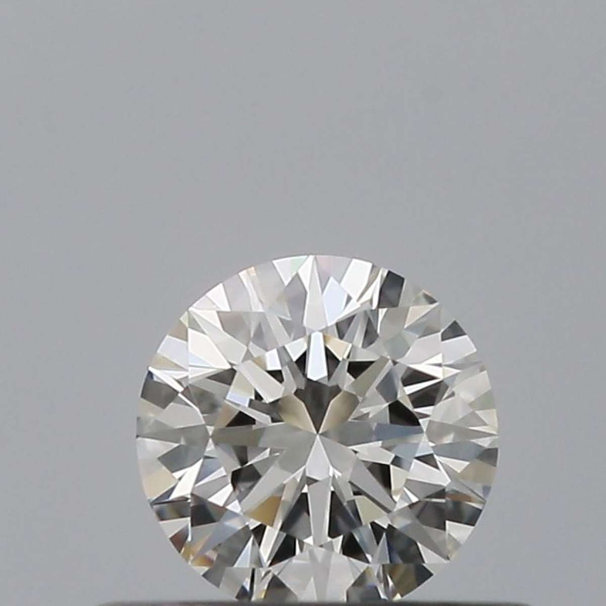 Certified Diamond IGI Carats 0.34 Color E Clarity VVS2  EX  EX  EX Fluorescence NON Brown No Green No Milky No EyeClean 100% Certified Diamond IGI Carats 0.34 Color E Clarity VVS2  EX  EX  EX Fluorescence NON Brown No Green No Milky No EyeClean 100%
