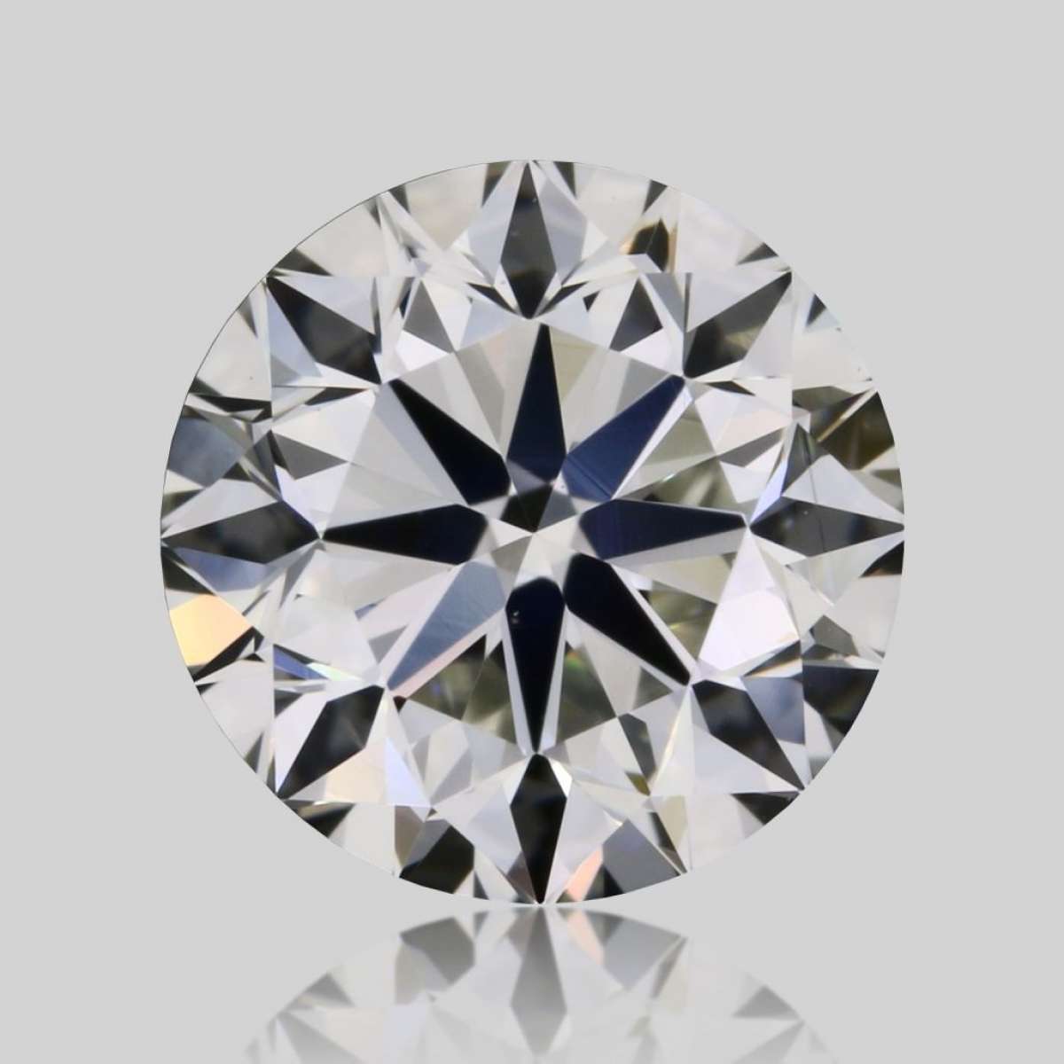 Diamante Certificato IGI Carati 0.7 Colore H Purezza VVS1  VG  EX  EX Fluorescenza NON Brown No Green No Milky No EyeClean 100% Diamante Certificato IGI Carati 0.7 Colore H Purezza VVS1  VG  EX  EX Fluorescenza NON Brown No Green No Milky No EyeClean 100%