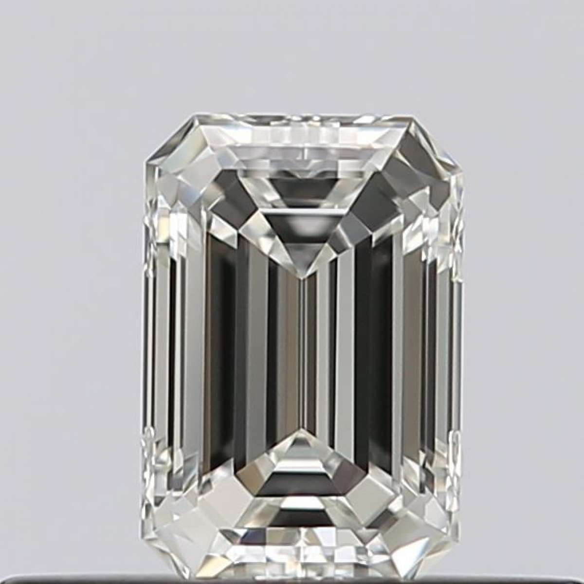 Diamante Certificato GIA Carati 0.31 Colore F Purezza VVS1  -  EX  VG Fluorescenza FNT Brown No Milky No EyeClean 100%