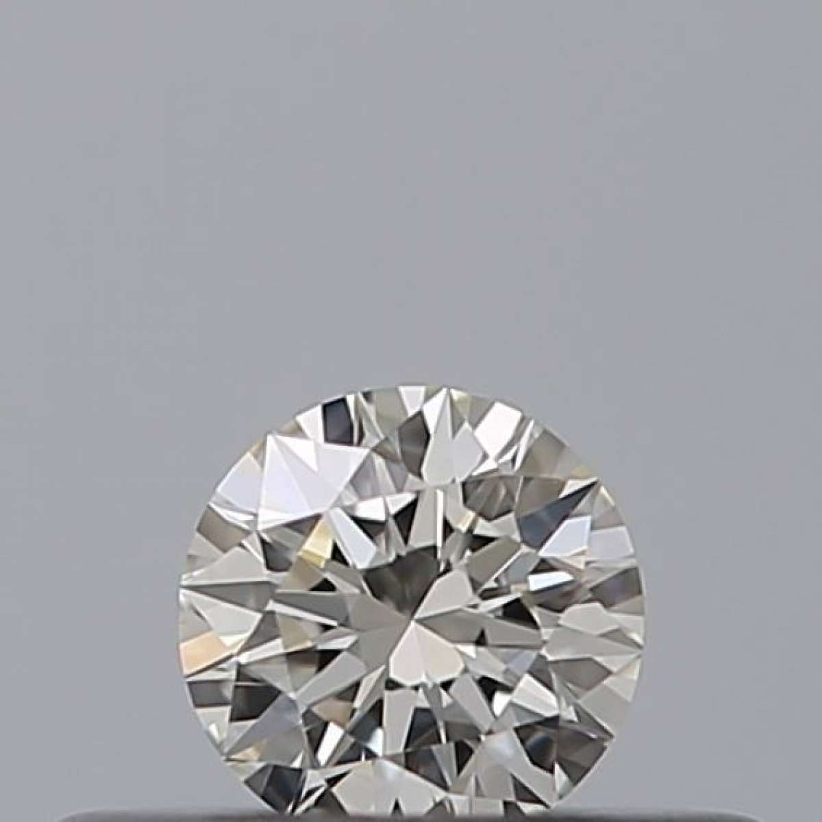 Certified Diamond IGI Carats 0.18 Color G Clarity VVS1  EX  EX  EX Fluorescence NON Brown No Milky No EyeClean 100%