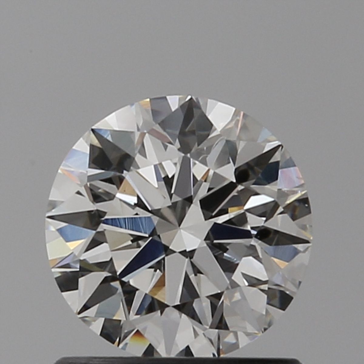 Certified Diamond GIA Carats 0.85 Color G Clarity VS2 EX EX EX Fluorescence NON Brown No Green No Milky No EyeClean 100% Certified Diamond GIA Carats 0.85 Color G Clarity VS2 EX EX EX Fluorescence NON Brown No Green No Milky No EyeClean 100%