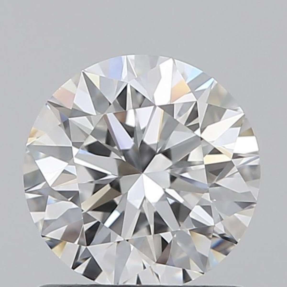 Certified Diamond GIA Carats 0.9 Color E Clarity VS1 EX EX EX Fluorescence NON Brown No Green No Milky No EyeClean 100% Certified Diamond GIA Carats 0.9 Color E Clarity VS1 EX EX EX Fluorescence NON Brown No Green No Milky No EyeClean 100%
