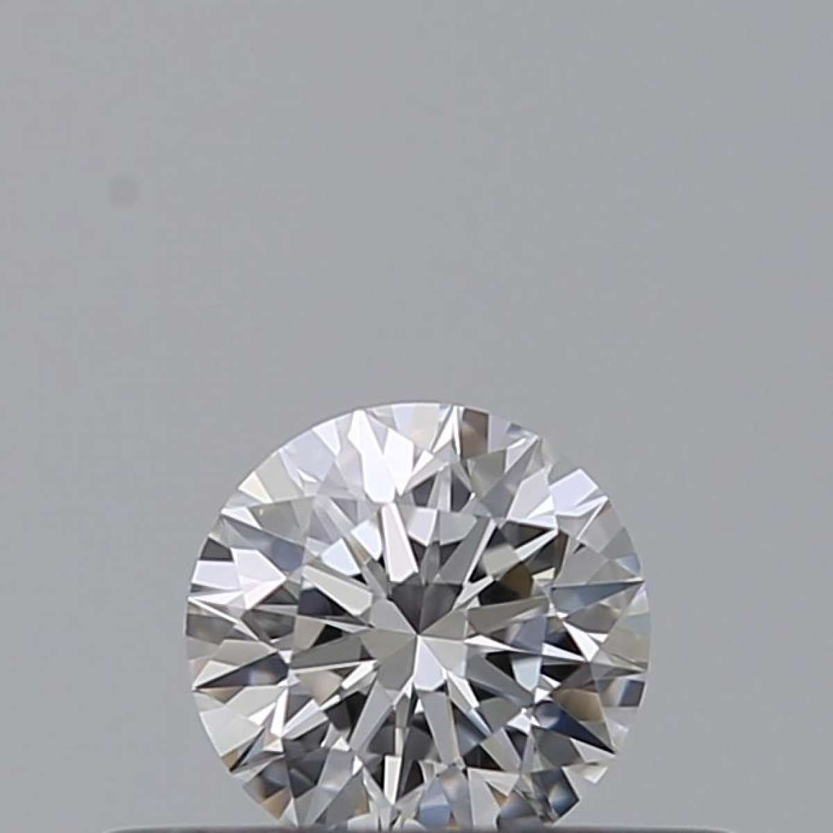 Certified Diamond GIA Carats 0.25 Color E Clarity VVS1 EX EX EX Fluorescence NON Brown No Green No Milky No EyeClean 100% Certified Diamond GIA Carats 0.25 Color E Clarity VVS1 EX EX EX Fluorescence NON Brown No Green No Milky No EyeClean 100%