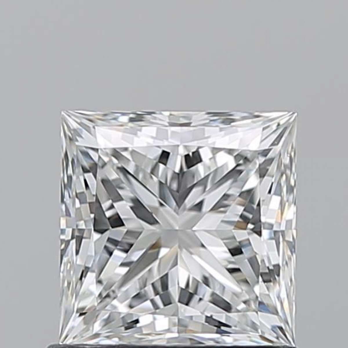 Certified Diamond GIA Carats 1.06 Color E Clarity VS1 - EX EX Fluorescence NON Brown No Green No Milky No EyeClean 100% Certified Diamond GIA Carats 1.06 Color E Clarity VS1 - EX EX Fluorescence NON Brown No Green No Milky No EyeClean 100%