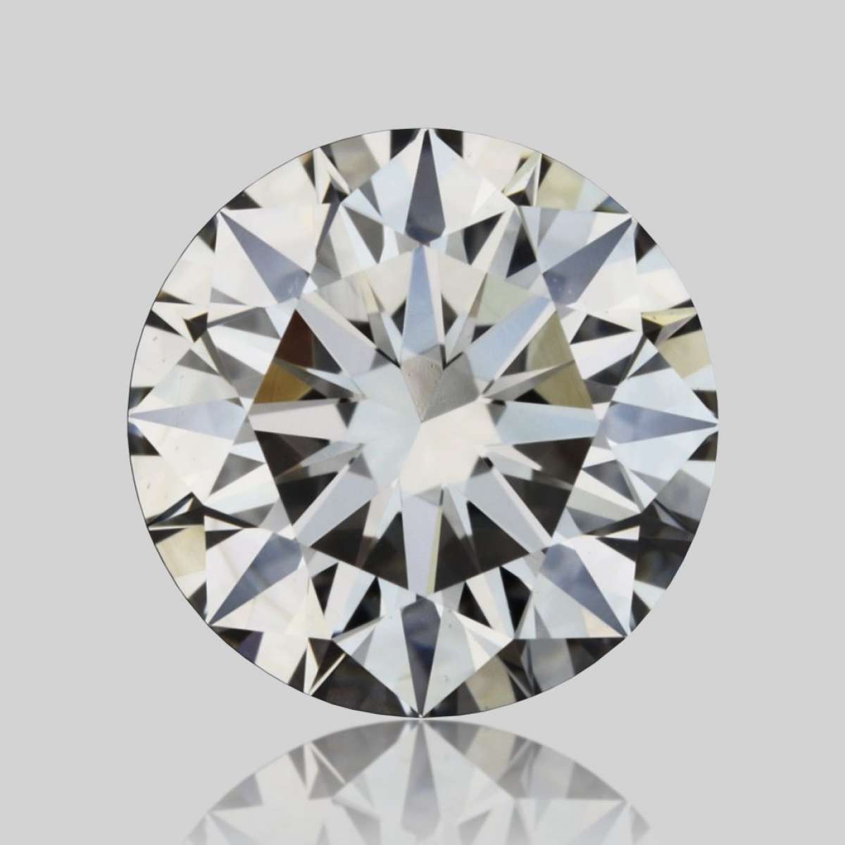 Diamante Certificato IGI Carati 0.61 Colore G Purezza VVS1  EX  EX  EX Fluorescenza NON Brown No Green No Milky No EyeClean 100% Diamante Certificato IGI Carati 0.61 Colore G Purezza VVS1  EX  EX  EX Fluorescenza NON Brown No Green No Milky No EyeClean 100%