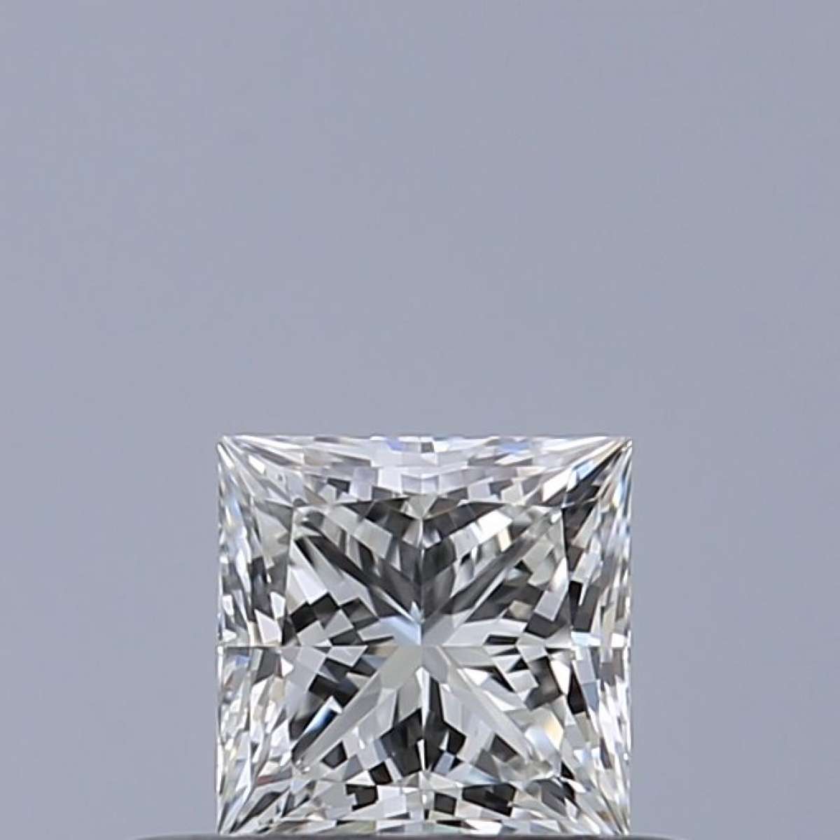 Diamante Certificato GIA Carati 0.35 Colore F Purezza VVS1  -  EX  VG Fluorescenza NON Brown No Milky No EyeClean 100%