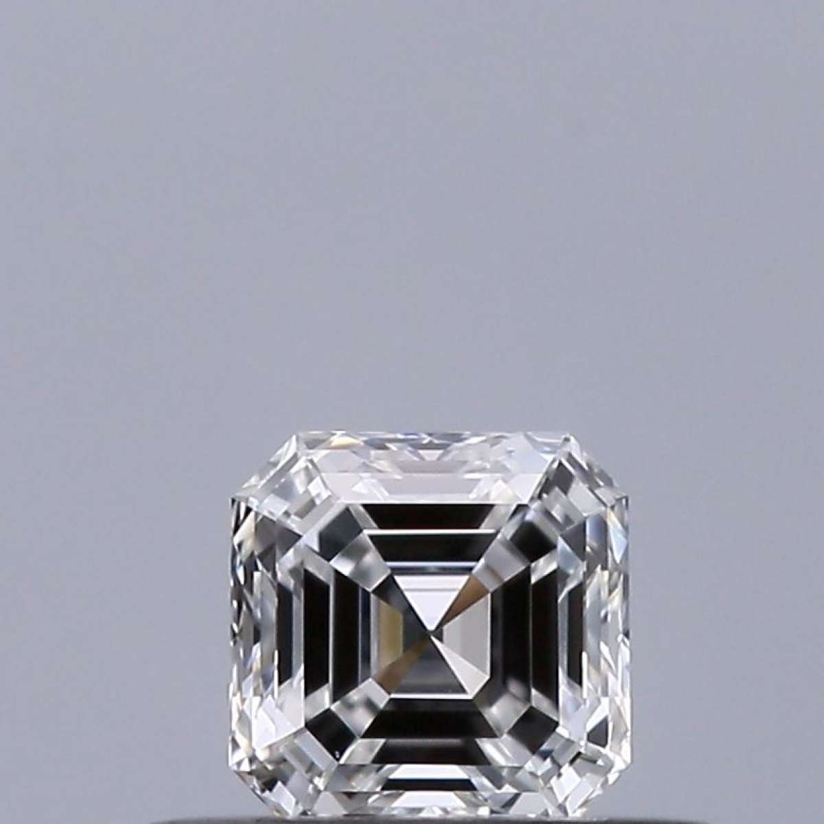 Certified Diamond GIA Carats 0.3 Color E Clarity VVS1  -  EX  VG Fluorescence NON Brown No Green No Milky No EyeClean 100%