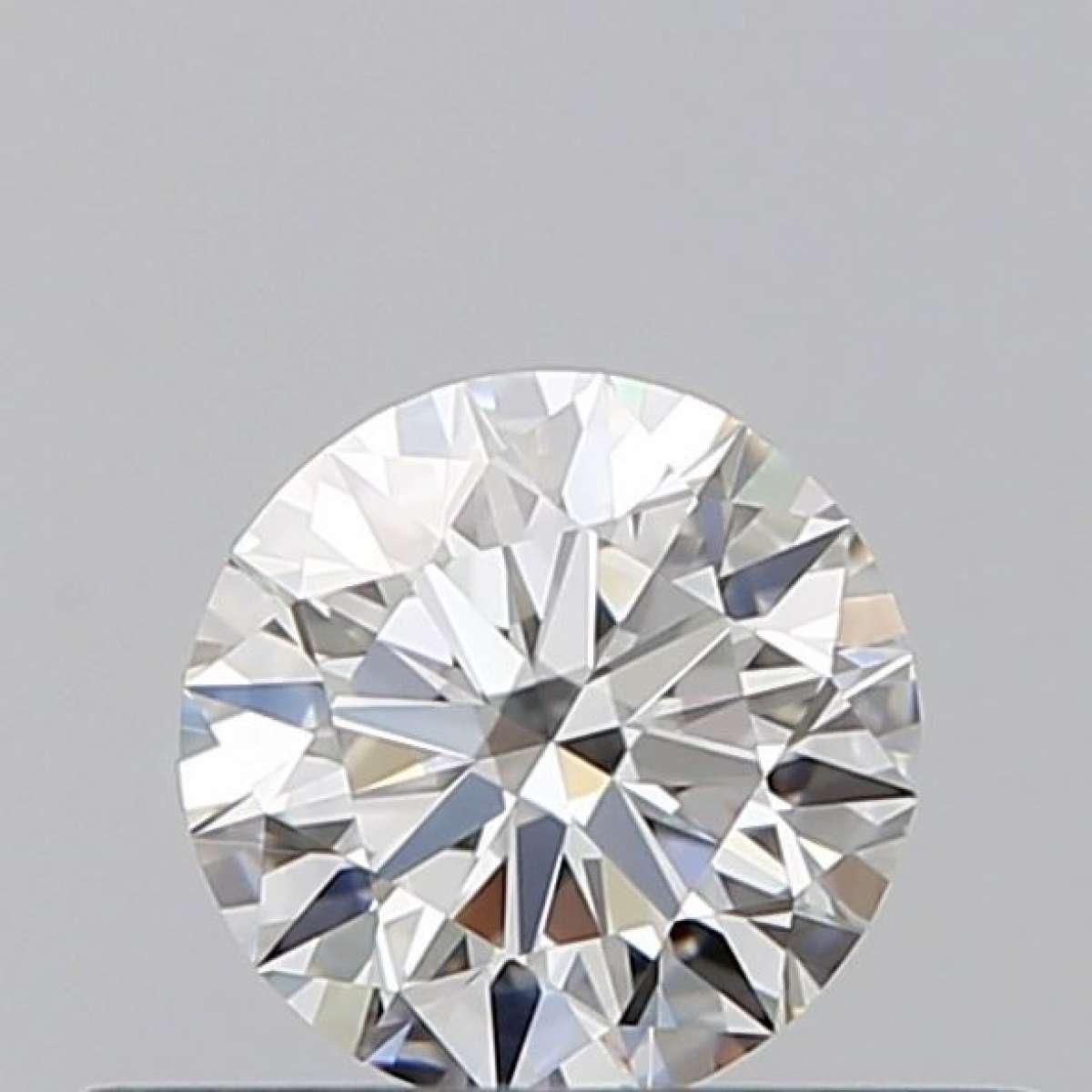 Diamante Certificato GIA Carati 0.32 Colore G Purezza VVS1 EX VG EX Fluorescenza NON Brown No Green No Milky No EyeClean 100% Diamante Certificato GIA Carati 0.32 Colore G Purezza VVS1 EX VG EX Fluorescenza NON Brown No Green No Milky No EyeClean 100%