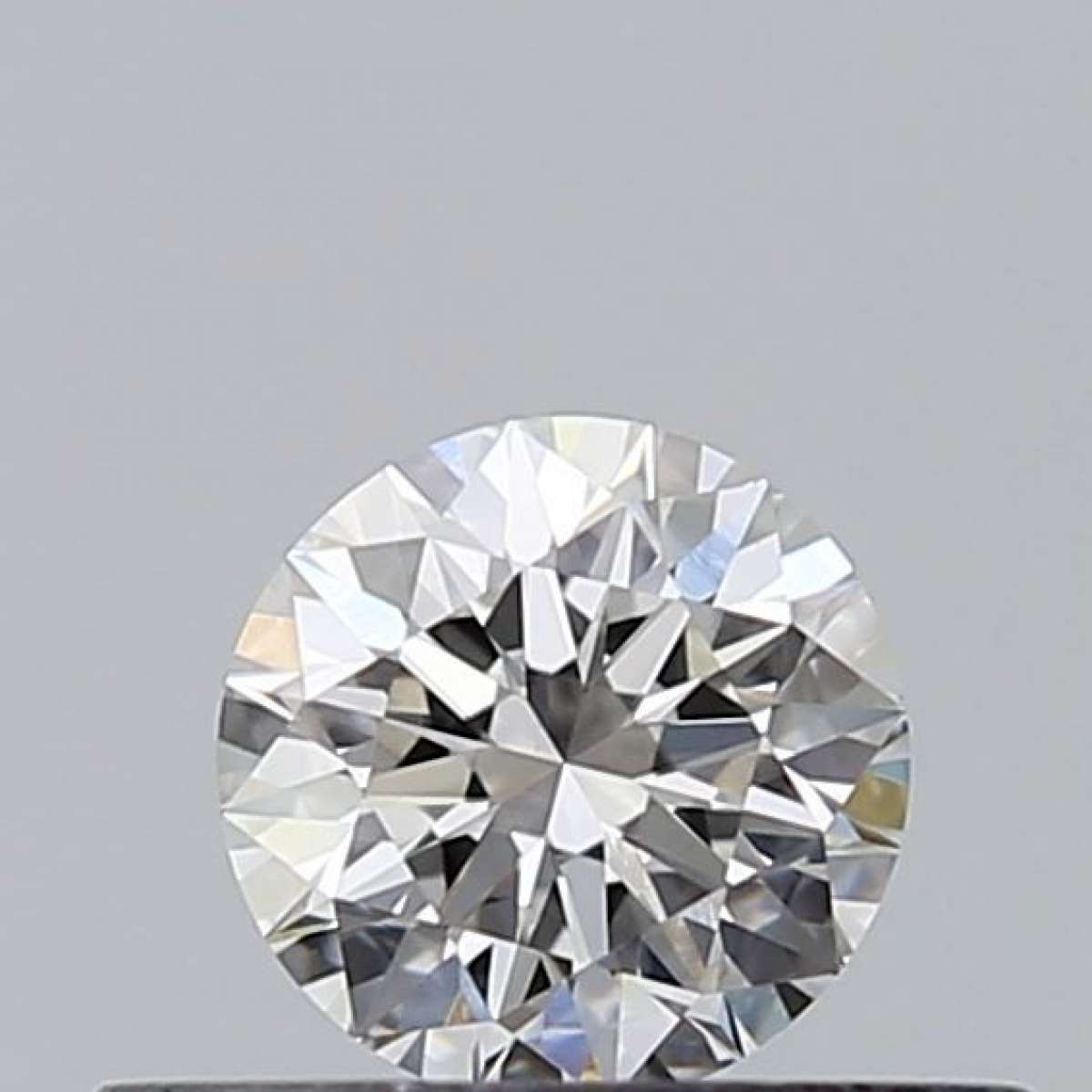 Certified Diamond GIA Carats 0.3 Color F Clarity VS1 EX EX EX Fluorescence NON Brown No Green No Milky No EyeClean 100% Certified Diamond GIA Carats 0.3 Color F Clarity VS1 EX EX EX Fluorescence NON Brown No Green No Milky No EyeClean 100%