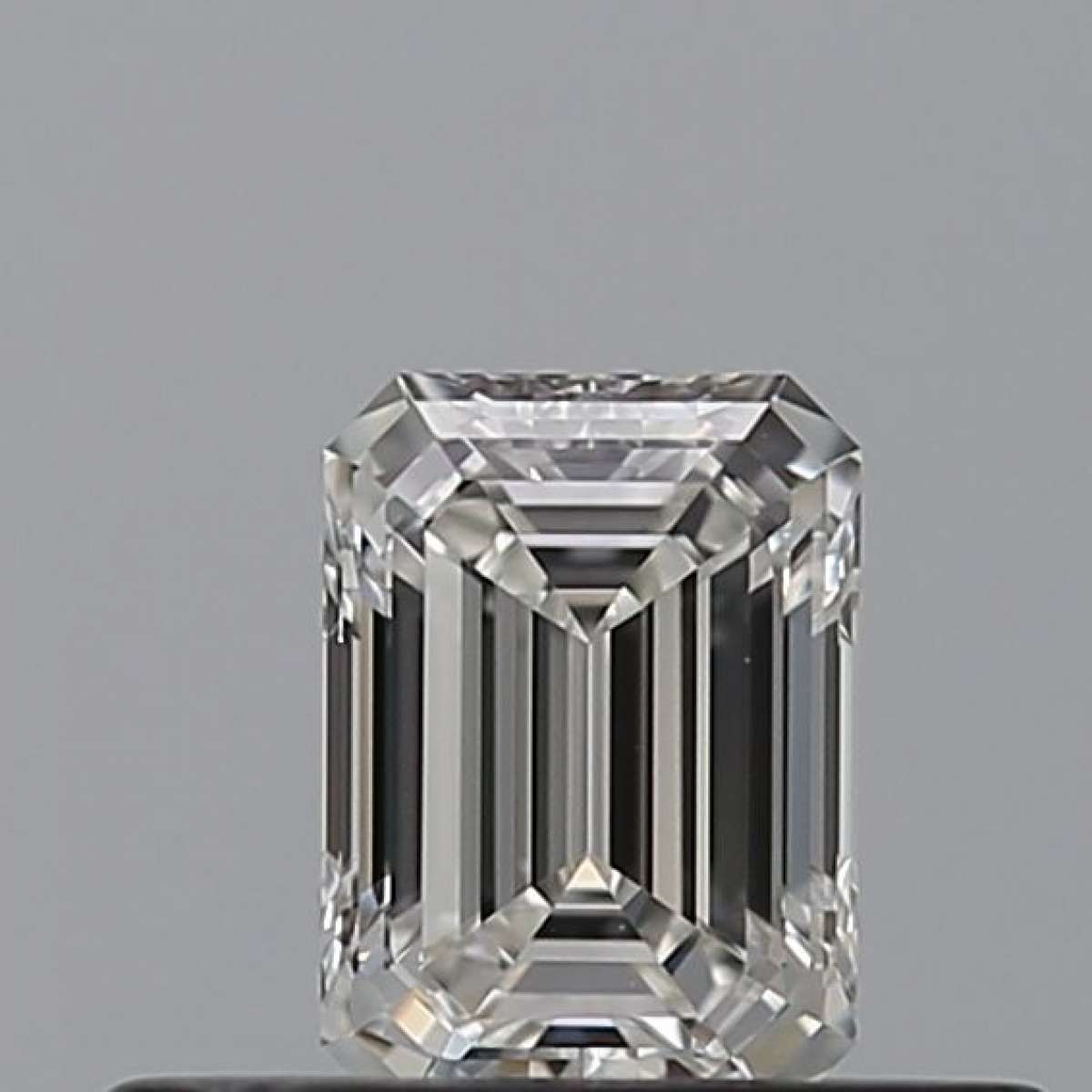 Certified Diamond GIA Carats 0.32 Color G Clarity VVS1 - EX VG Fluorescence NON Brown No Milky No EyeClean 100% Certified Diamond GIA Carats 0.32 Color G Clarity VVS1 - EX VG Fluorescence NON Brown No Milky No EyeClean 100%