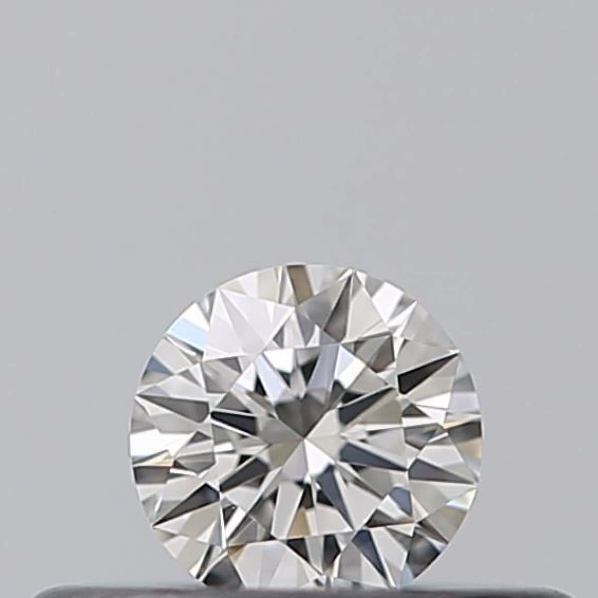 Certified Diamond GIA Carats 0.18 Color G Clarity VVS2 EX EX EX Fluorescence NON Brown No Milky No EyeClean 100% Certified Diamond GIA Carats 0.18 Color G Clarity VVS2 EX EX EX Fluorescence NON Brown No Milky No EyeClean 100%