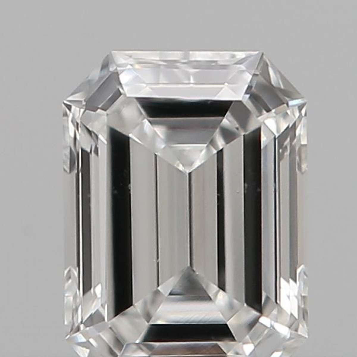 Certified Diamond IGI Carats 0.19 Color F Clarity VS1 - VG VG Fluorescence NON Brown No Green No Milky No EyeClean 100% Certified Diamond IGI Carats 0.19 Color F Clarity VS1 - VG VG Fluorescence NON Brown No Green No Milky No EyeClean 100%