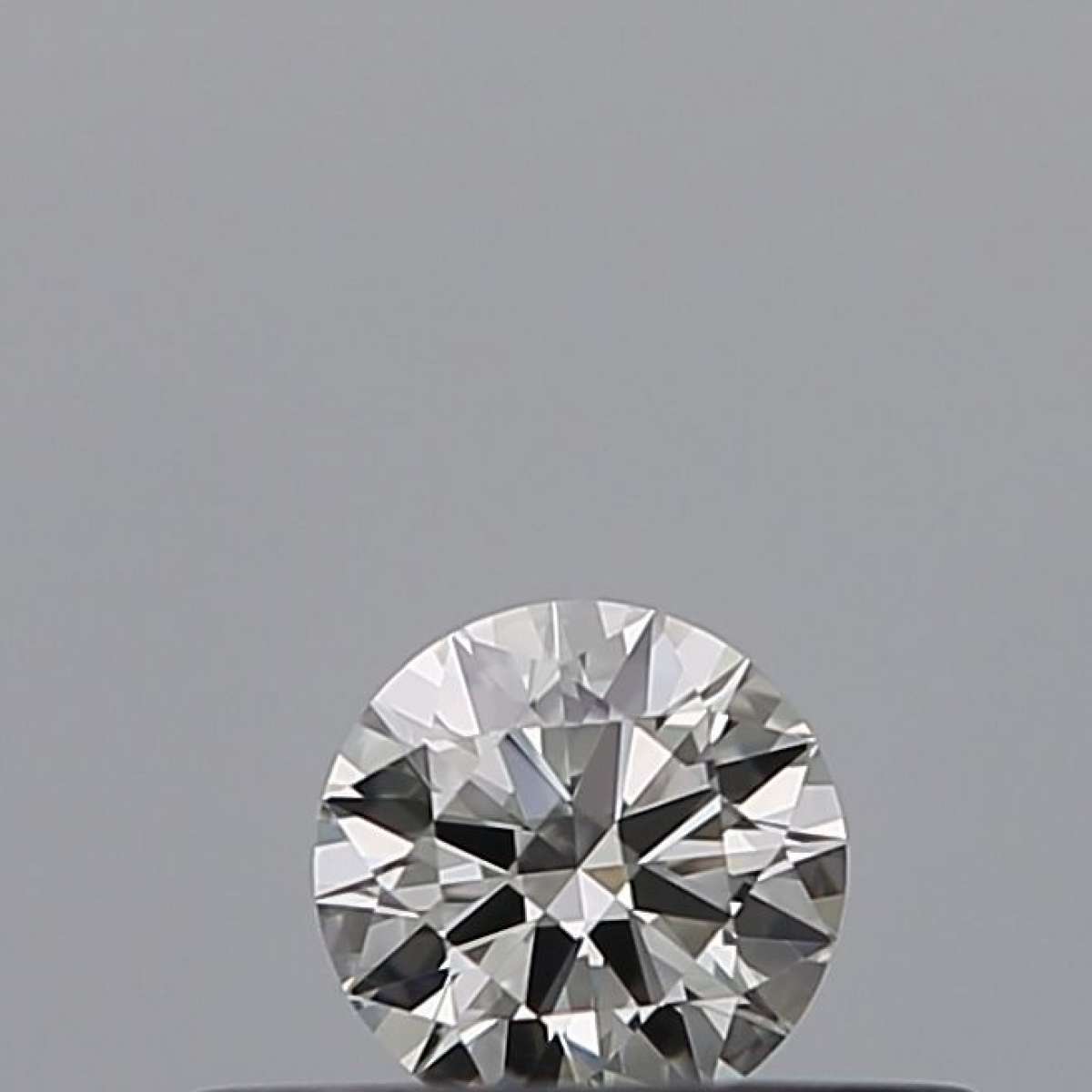 Certified Diamond GIA Carats 0.18 Color G Clarity VVS2  EX  EX  EX Fluorescence NON Brown No Milky No EyeClean 100%