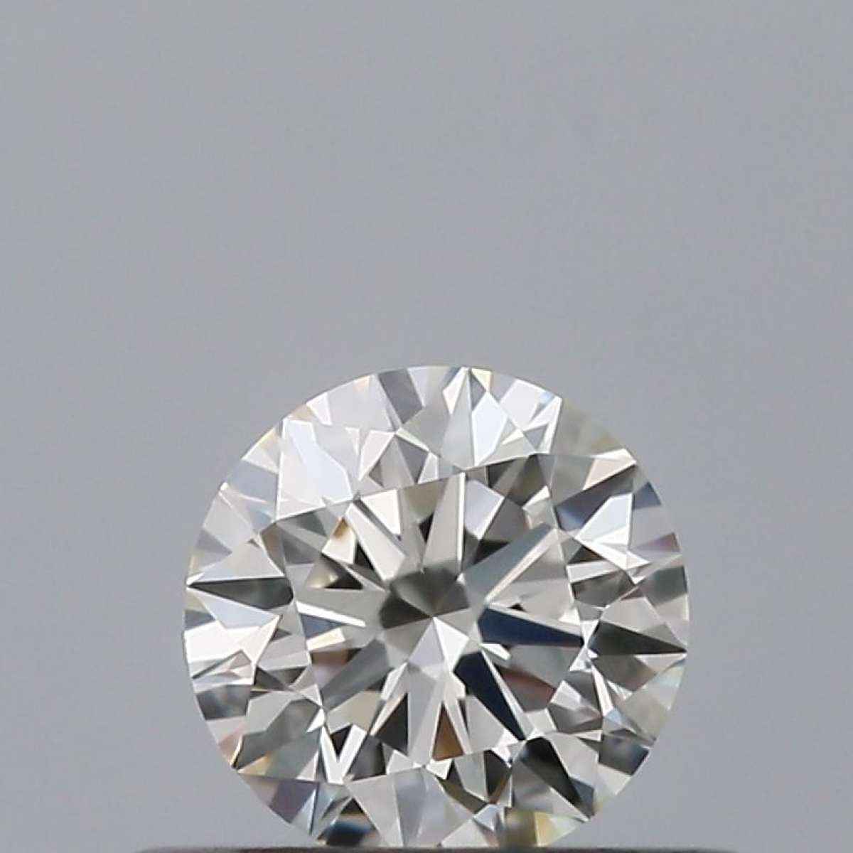Certified Diamond GIA Carats 0.32 Color G Clarity IF EX EX EX Fluorescence NON Brown No Milky No EyeClean 100% Certified Diamond GIA Carats 0.32 Color G Clarity IF EX EX EX Fluorescence NON Brown No Milky No EyeClean 100%