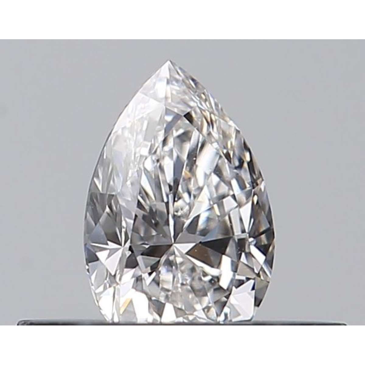 Certified Diamond GIA Carats 0.26 Color E Clarity VVS2  -  VG  VG Fluorescence NON Brown No Green No Milky No EyeClean 100%