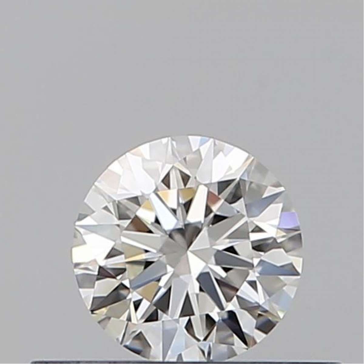 Certified Diamond GIA Carats 0.3 Color G Clarity VVS2 EX EX EX Fluorescence NON Brown No Green No Milky No EyeClean 100% Certified Diamond GIA Carats 0.3 Color G Clarity VVS2 EX EX EX Fluorescence NON Brown No Green No Milky No EyeClean 100%