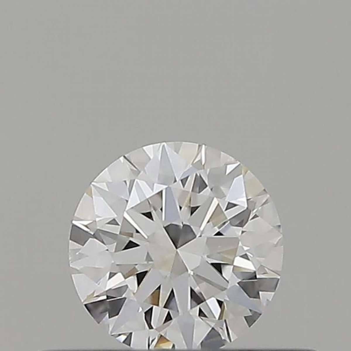 Certified Diamond GIA Carats 0.32 Color E Clarity VS2  EX  EX  EX Fluorescence NON Brown No Green No Milky No EyeClean 100%