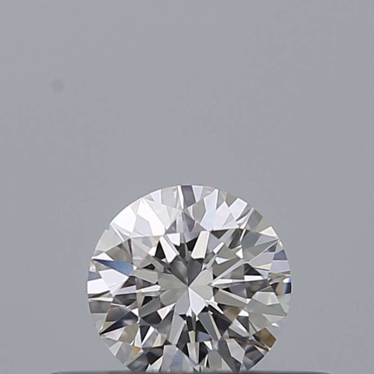 Diamante Certificato GIA Carati 0.23 Colore E Purezza VVS1 EX EX EX Fluorescenza NON Brown No Green No Milky No EyeClean 100% Diamante Certificato GIA Carati 0.23 Colore E Purezza VVS1 EX EX EX Fluorescenza NON Brown No Green No Milky No EyeClean 100%