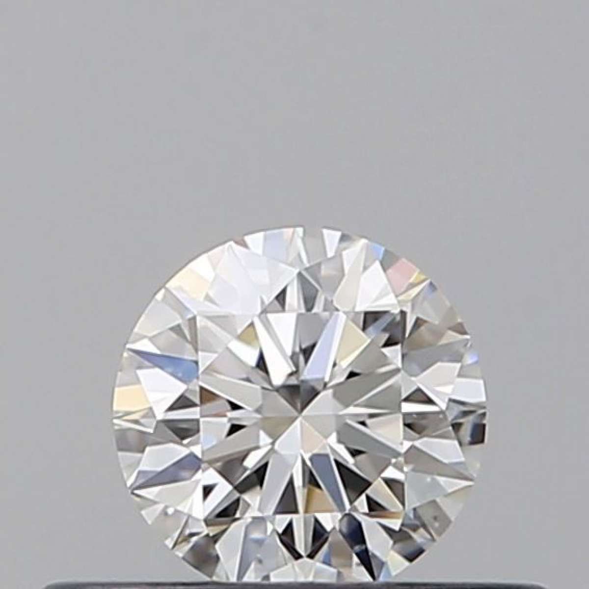 Diamante Certificato GIA Carati 0.3 Colore E Purezza VS2  EX  EX  EX Fluorescenza NON Brown No Green No Milky No EyeClean 100%
