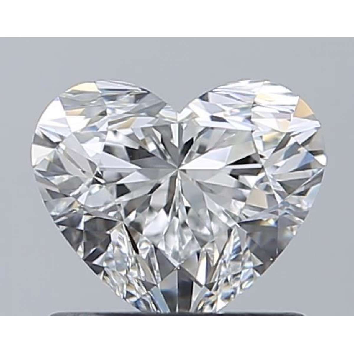 Certified Diamond GIA Carats 0.9 Color E Clarity VVS2 - EX EX Fluorescence NON Brown No Green No Milky No EyeClean 100% Certified Diamond GIA Carats 0.9 Color E Clarity VVS2 - EX EX Fluorescence NON Brown No Green No Milky No EyeClean 100%