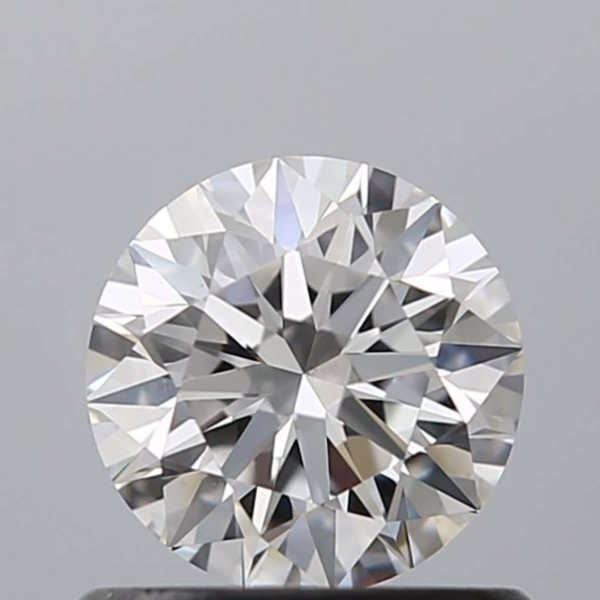 Certified Diamond GIA Carats 0.6 Color E Clarity VS2 EX EX EX Fluorescence NON Brown No Green No Milky No EyeClean 100% Certified Diamond GIA Carats 0.6 Color E Clarity VS2 EX EX EX Fluorescence NON Brown No Green No Milky No EyeClean 100%