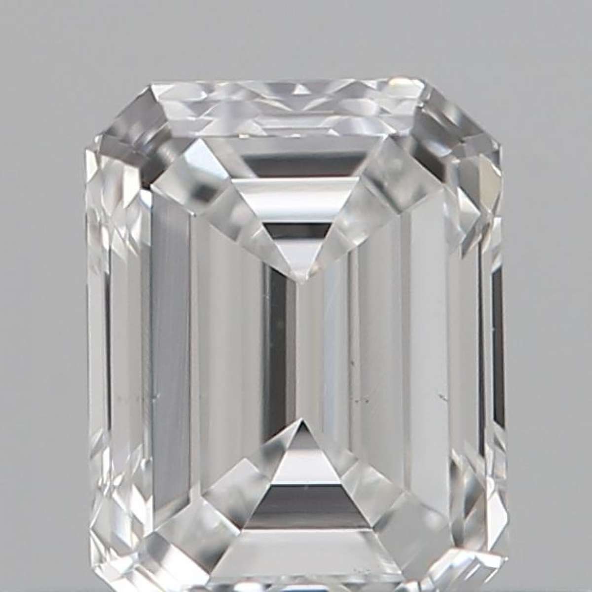 Certified Diamond IGI Carats 0.24 Color E Clarity VS2  -  VG  VG Fluorescence NON Brown No Green No Milky No EyeClean 100%