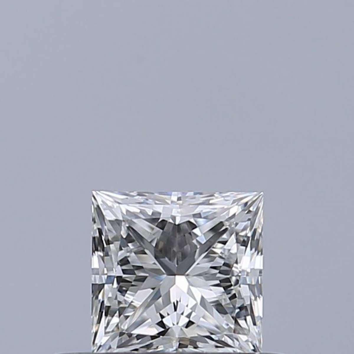 Certified Diamond GIA Carats 0.33 Color E Clarity VVS1 - EX VG Fluorescence NON Brown No Green No Milky No EyeClean 100% Certified Diamond GIA Carats 0.33 Color E Clarity VVS1 - EX VG Fluorescence NON Brown No Green No Milky No EyeClean 100%