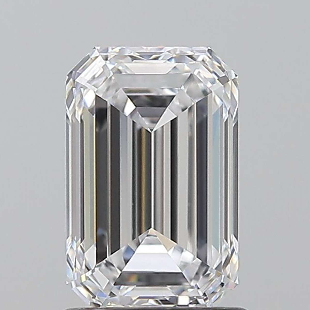 Certified Diamond GIA Carats 1.5 Color D Clarity VVS2 - EX EX Fluorescence NON Brown No Green No Milky No EyeClean 100% Certified Diamond GIA Carats 1.5 Color D Clarity VVS2 - EX EX Fluorescence NON Brown No Green No Milky No EyeClean 100%