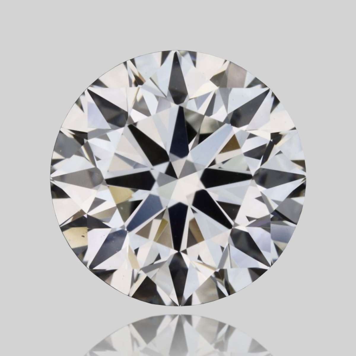 Certified Diamond GIA Carats 0.9 Color H Clarity VS2 EX EX EX Fluorescence NON Brown No Green No Milky No EyeClean 100% Certified Diamond GIA Carats 0.9 Color H Clarity VS2 EX EX EX Fluorescence NON Brown No Green No Milky No EyeClean 100%