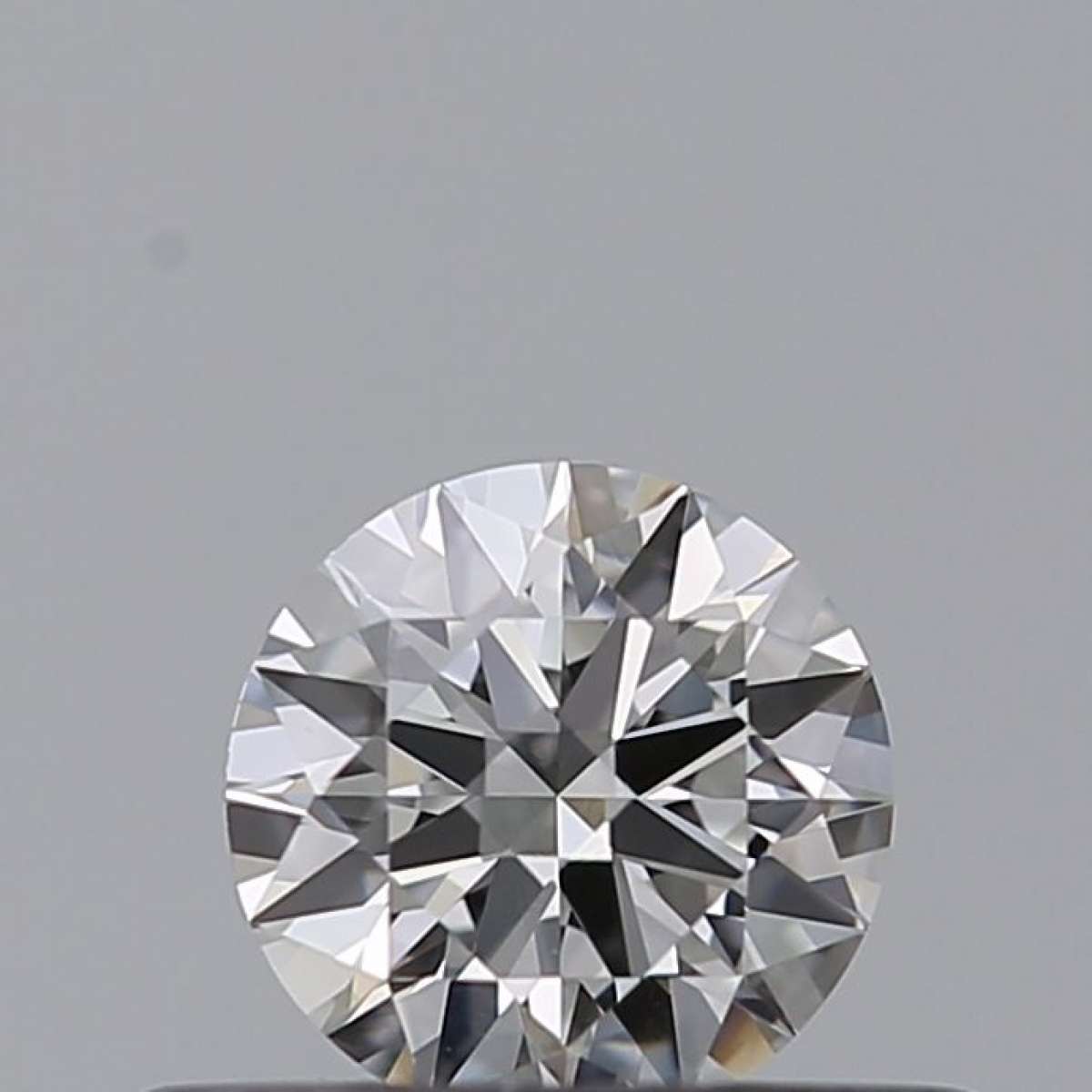 Certified Diamond GIA Carats 0.32 Color G Clarity VS1  EX  EX  EX Fluorescence NON Brown No Milky No EyeClean 100%