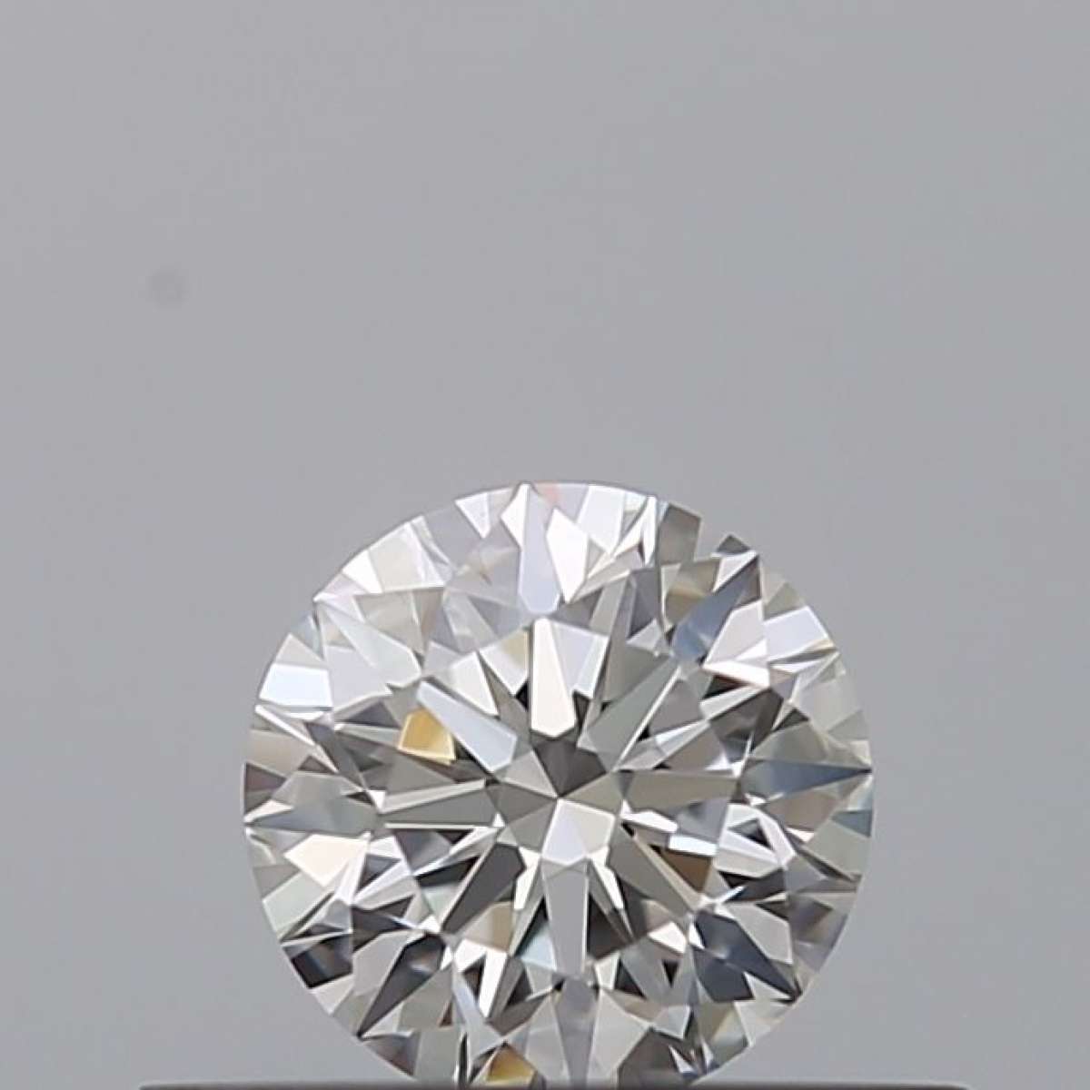 Diamante Certificato GIA Carati 0.28 Colore E Purezza VVS2 EX EX EX Fluorescenza NON Brown No Green No Milky No EyeClean 100% Diamante Certificato GIA Carati 0.28 Colore E Purezza VVS2 EX EX EX Fluorescenza NON Brown No Green No Milky No EyeClean 100%