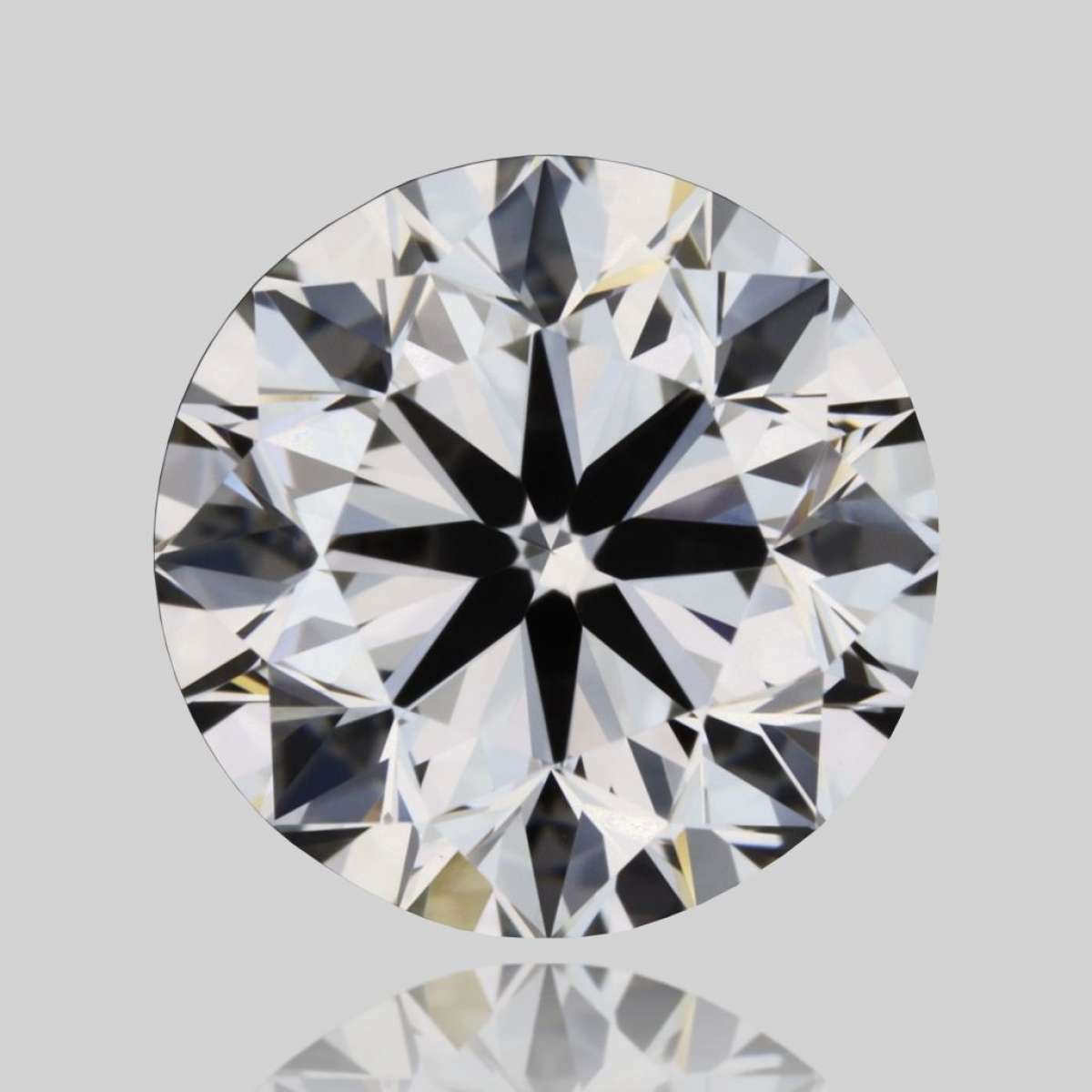 Certified Diamond GIA Carats 0.9 Color G Clarity VVS2 VG EX VG Fluorescence NON Brown No Green No Milky No EyeClean 100% Certified Diamond GIA Carats 0.9 Color G Clarity VVS2 VG EX VG Fluorescence NON Brown No Green No Milky No EyeClean 100%